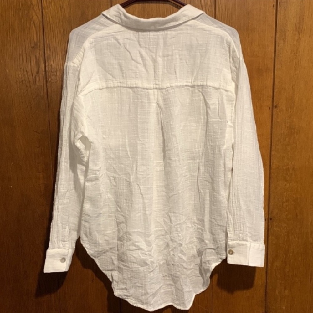 Forever 21 Gauze Long Sleeve Collared Button Down - Picture 5 of 11